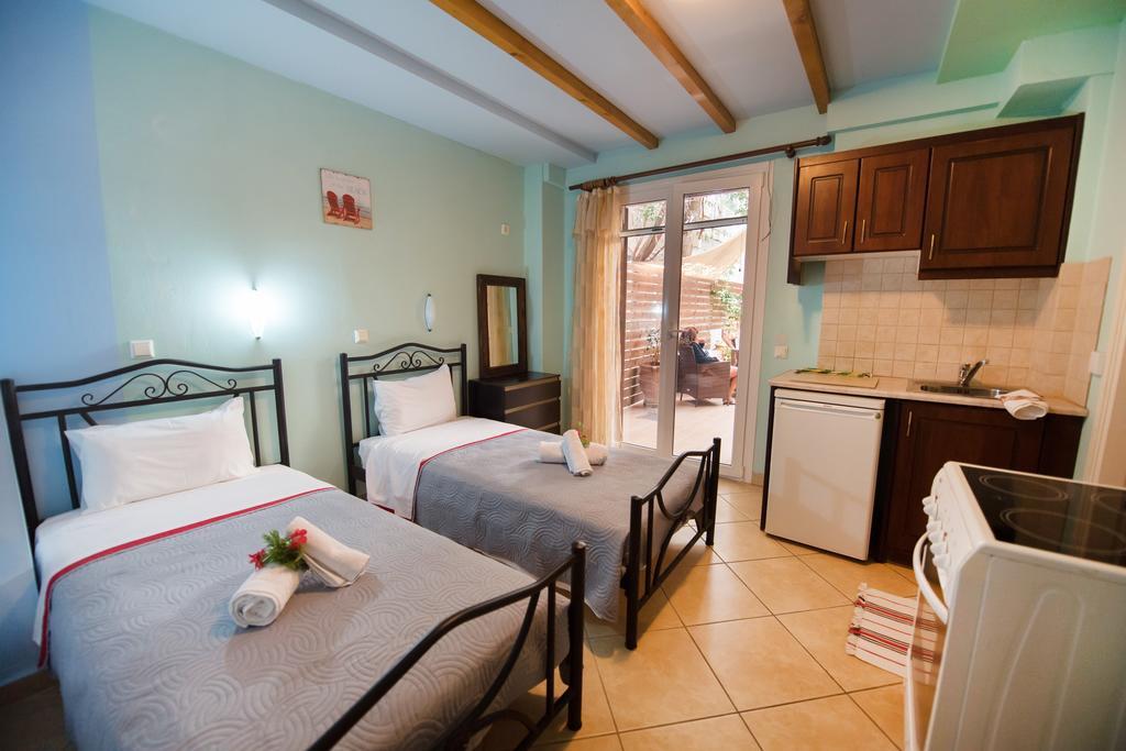 Argo Apartments Vassiliki Esterno foto